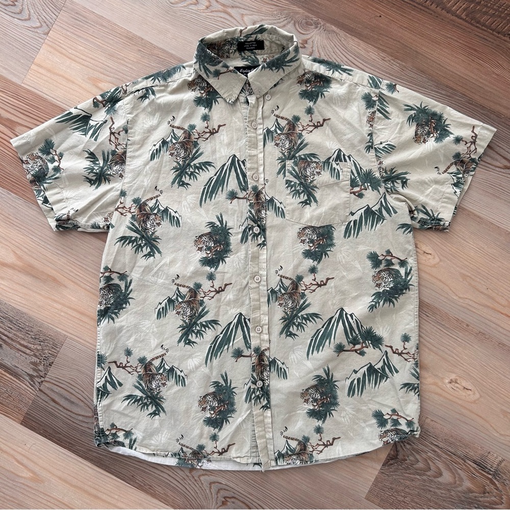 Eighty Eight Beige Tropical Print Short-Sleeve Button Down Shirt